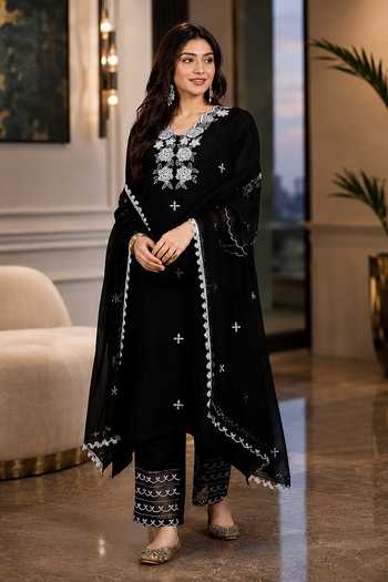 Jhambthreads Embroidered Straight Kurta Set 