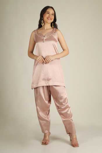 Jhambthreads Pink Silk, Net Leaf Neck, Yes Pearl Placement Embellished Kurta Set Online at Aza Fashions Jhambthreads_Pink Silk, Net Leaf Neck, Yes Pearl Placement Embellished Kurta Set _Online_at_Aza_Fashions