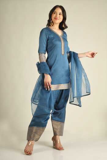 Buy_Jhambthreads_Blue Organza, Satin, Modal V-neck, Yes Placement Embroidered Kurta Set _Online_at_Aza_Fashions