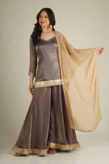 Buy Jhambthreads Purple Silk, Organza Zari V-neck Border Embellished Kurta Palazzo Set Online at Aza Fashions Buy_Jhambthreads_Purple Silk, Organza Zari V-neck Border Embellished Kurta Palazzo Set _Online_at_Aza_Fashions