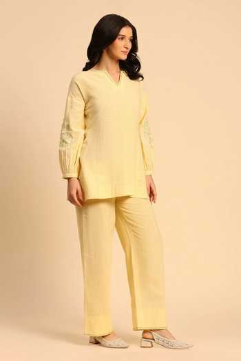 Dohr India_Yellow Cotton, Linen Split V-neck Applique Embroidered Top And Pant Set _Online_at_Aza_Fashions