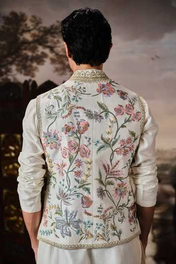 Shop Mahima Mahajan Ivory Silk, Chanderi Embroidery Idris Bundi And Kurta Set Shop_Mahima Mahajan_Ivory Silk, Chanderi Embroidery Idris Bundi And Kurta Set