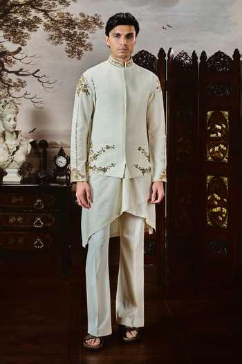 Mahima Mahajan Ivory Silk, Chanderi Embroidery Ivaan Bundi And Kurta Set at Aza Fashions Mahima Mahajan_Ivory Silk, Chanderi Embroidery Ivaan Bundi And Kurta Set _at_Aza_Fashions