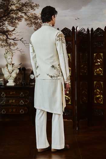 Mahima Mahajan Ivaan Embroidered Bundi & Kurta Set 