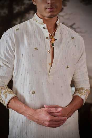 Shop Mahima Mahajan Ivory Chanderi, Cotton Jihan Embroidered Kurta Set Shop_Mahima Mahajan_Ivory Chanderi, Cotton Jihan Embroidered Kurta Set