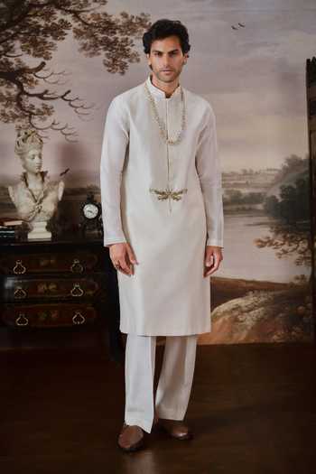 Mahima Mahajan Bhavin Embroidered Kurta Set 