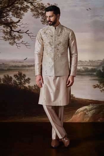Buy Mahima Mahajan Beige Silk, Chanderi Embroidery, Zari Kavish Bundi Kurta Set Online at Aza Fashions Buy_Mahima Mahajan_Beige Silk, Chanderi Embroidery, Zari Kavish Bundi Kurta Set _Online_at_Aza_Fashions