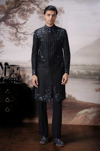 Mahima Mahajan Advik Embroidered Sherwani Set 