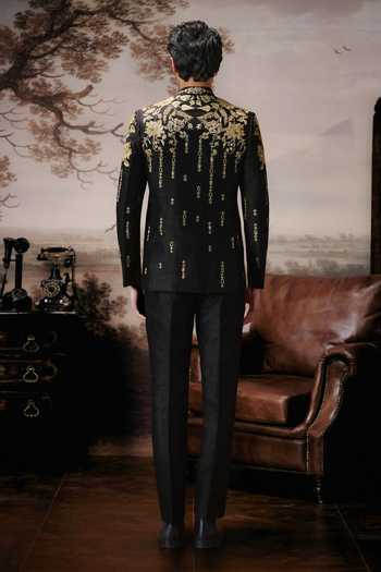 Mahima Mahajan Riaan Embroidered Bandhgala & Trouser Set 