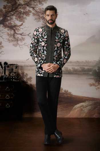 Mahima Mahajan Viaan Embroidered Bandhgala & Trouser Set 
