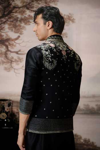 Mahima Mahajan Anay Embroidered Bundi & Kurta Set