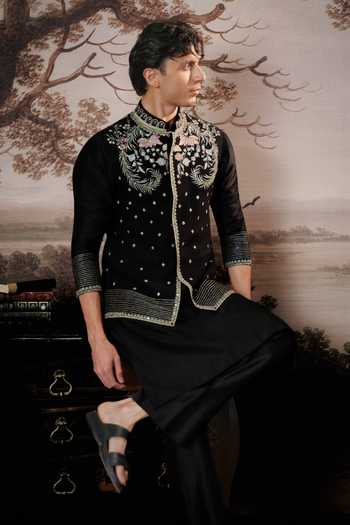 Shop Mahima Mahajan Black Silk, Chanderi Embroidery, Zari Anay Bundi And Kurta Set Shop_Mahima Mahajan_Black Silk, Chanderi Embroidery, Zari Anay Bundi And Kurta Set