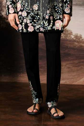 Mahima Mahajan_Black Chanderi, Cotton Satin Arnit Embroidered Kurta Set _Online_at_Aza_Fashions