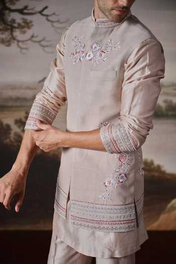Mahima Mahajan_Pink Silk, Chanderi Embroidery Aagam Bundi And Kurta Set _at_Aza_Fashions