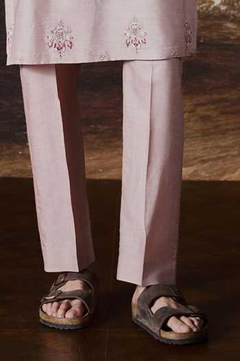 Mahima Mahajan_Pink , Silk Yuvan Embroidered Kurta Set _Online_at_Aza_Fashions