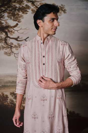 Mahima Mahajan_Pink , Silk Yuvan Embroidered Kurta Set _at_Aza_Fashions