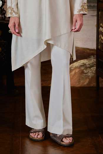 Mahima Mahajan Ivory Chanderi Aarit Embroidered Sleeve Asymmetric Kurta Set Online at Aza Fashions Mahima Mahajan_Ivory Chanderi Aarit Embroidered Sleeve Asymmetric Kurta Set _Online_at_Aza_Fashions