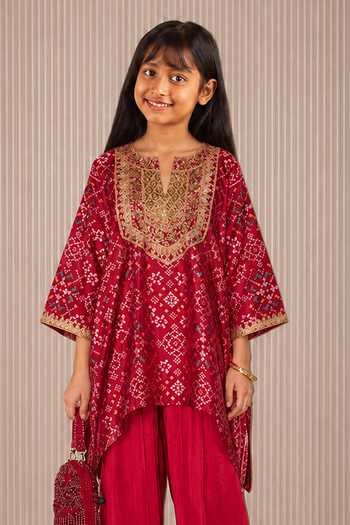 Buy Twenty Nine Red Silk Patola Pattern Kurta And Salwar Set Online at Aza Fashions Buy_Twenty Nine_Red Silk Patola Pattern Kurta And Salwar Set _Online_at_Aza_Fashions