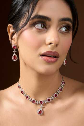 Nazaakat By Samara Singh Stone Studded Necklace Set 
