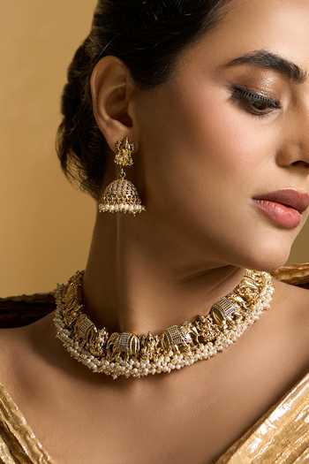 Nazaakat By Samara Singh Temple Carved Necklace Set 