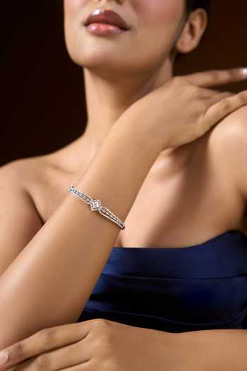 Shop Nazaakat By Samara Singh White American Diamond Studded Bracelet Shop_Nazaakat By Samara Singh_White American Diamond Studded Bracelet