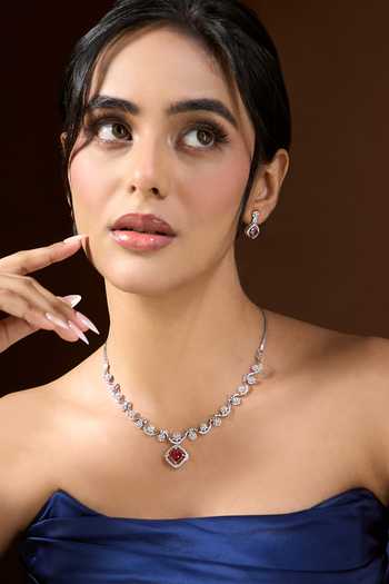 Nazaakat By Samara Singh Geometric Pendant Necklace Set 