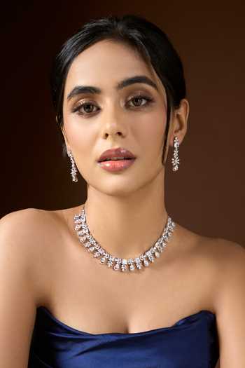 Nazaakat By Samara Singh Stone Studded Necklace Set 