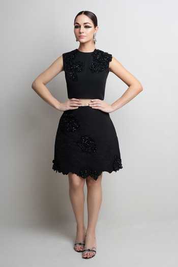 Shop_Parneet Gujral_Black Crepe High Neck Sequin Embroidered Crop Top _Online_at_Aza_Fashions