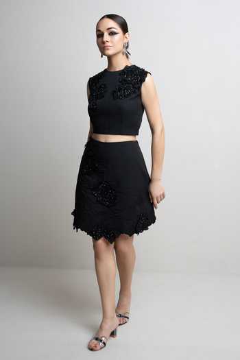 Buy_Parneet Gujral_Black Crepe Cutwork Embroidered Skirt _Online_at_Aza_Fashions