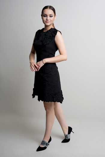Parneet Gujral_Black Crepe Round Neck 3d Floral Embroidered Dress _Online_at_Aza_Fashions