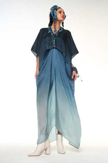 Buy CAPISVIRLEO Blue Silk V-neck Alba Ocean Ombre Kaftan Online at Aza Fashions Buy_CAPISVIRLEO_Blue Silk V-neck Alba Ocean Ombre Kaftan _Online_at_Aza_Fashions