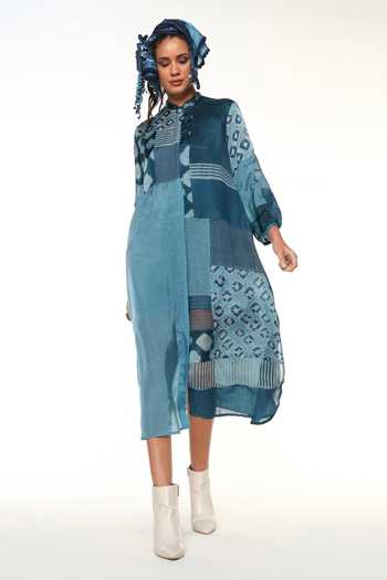 CAPISVIRLEO Blue Silk Mandarin Collar Aveline Patchwork Dress Set at Aza Fashions CAPISVIRLEO_Blue Silk Mandarin Collar Aveline Patchwork Dress Set _at_Aza_Fashions