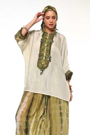 Buy_CAPISVIRLEO_Off White Silk Mandarin Collar Azalea Shirt And Alesta Tie Dye Balloon Pant Set 