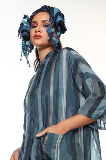 CAPISVIRLEO Blue Silk Mandarin Collar Dendro Panelled Shirt at Aza Fashions CAPISVIRLEO_Blue Silk Mandarin Collar Dendro Panelled Shirt _at_Aza_Fashions