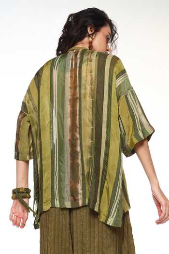 CAPISVIRLEO Green Silk Collared Neck Dendro Panelled Shirt at Aza Fashions CAPISVIRLEO_Green Silk Collared Neck Dendro Panelled Shirt _at_Aza_Fashions