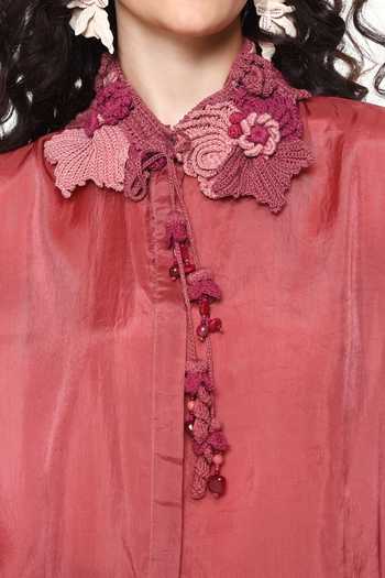 Shop CAPISVIRLEO Pink Silk High Neck Elara Crochet Collar Shirt Shop_CAPISVIRLEO_Pink Silk High Neck Elara Crochet Collar Shirt
