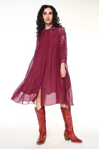 CAPISVIRLEO Pink Chanderi Silk Collared Neck Ivy Dress With Inner Online at Aza Fashions CAPISVIRLEO_Pink Chanderi Silk Collared Neck Ivy Dress With Inner _Online_at_Aza_Fashions