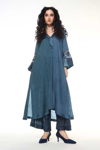 CAPISVIRLEO Seria Pintucked Long Shirt Tunic 