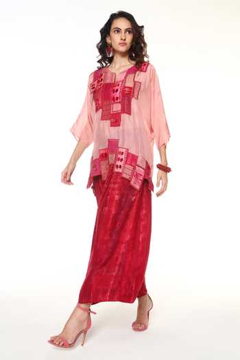 Buy_CAPISVIRLEO_Pink Silk Split V-neck Sylvie Shirt Elowen With Wide Leg Pant _Online_at_Aza_Fashions