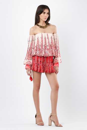 Limerick By Abirr N' Nanki Pink Georgette Off-shoulder Brisa Off Printed Top Online at Aza Fashions Limerick By Abirr N' Nanki_Pink Georgette Off-shoulder Brisa Off Printed Top _Online_at_Aza_Fashions