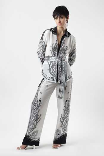 Limerick By Abirr N' Nanki Black Crepe Collared Neck, Eller Talesa Embroidered Shirt at Aza Fashions Limerick By Abirr N' Nanki_Black Crepe Collared Neck, Eller Talesa Embroidered Shirt _at_Aza_Fashions