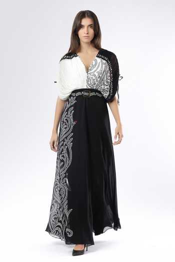 Limerick By Abirr N' Nanki Black Georgette V-neck Greten Hand Embroidered Jumpsuit And Belt Set Online at Aza Fashions Limerick By Abirr N' Nanki_Black Georgette V-neck Greten Hand Embroidered Jumpsuit And Belt Set _Online_at_Aza_Fashions