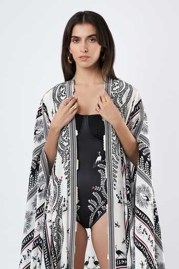 Limerick By Abirr N' Nanki Black Crepe Tullia Embroidered Cape Online at Aza Fashions Limerick By Abirr N' Nanki_Black Crepe Tullia Embroidered Cape _Online_at_Aza_Fashions