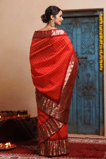 Geroo Jaipur Handcrafted Bandhani Saree With Stitched Blouse & Petticoat 