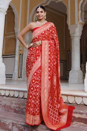 Geroo Jaipur Handwoven Gharchola Bandhani Classic Saree Set With Blouse 