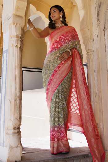 Geroo Jaipur_Pink Georgette Round Neck Gharchola Bandhani Saree Set With Stitched Blouse _Online_at_Aza_Fashions