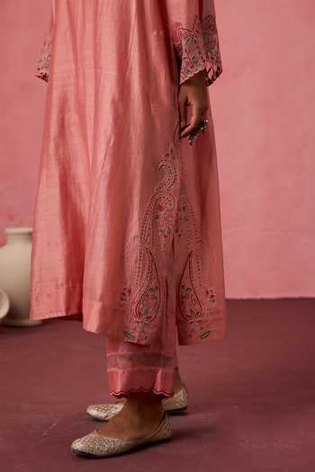 Shop_Janki India_Peach Cotton, Organza, Chanderi Round Neck Embroidered Kurta Set _Online_at_Aza_Fashions