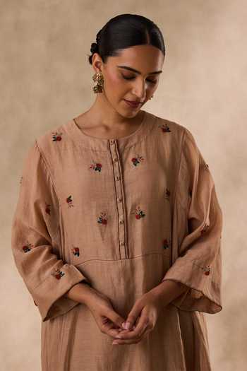 Shop_Janki India_Gold Cotton, Organza, Chanderi Round Neck, Yes Floral Embroidered Kurta Set _Online_at_Aza_Fashions