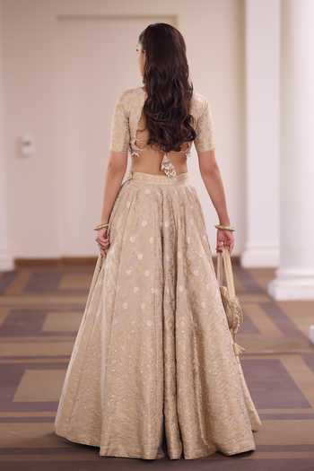 Safaa Angoori Rasgulla Floral Zari Lehenga Set 
