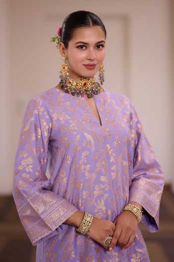 Buy Safaa Purple Shantoon, Vegan Silk Split V-neck Anjeer Pak Parsi Gara Weave Kurta Set Online at Aza Fashions Buy_Safaa_Purple Shantoon, Vegan Silk Split V-neck Anjeer Pak Parsi Gara Weave Kurta Set _Online_at_Aza_Fashions
